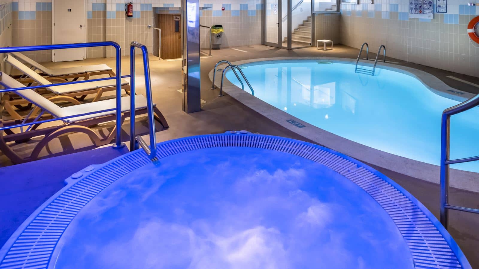 pools-indoor-pool