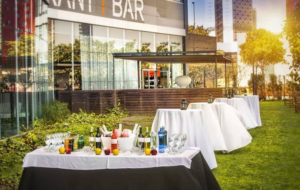 bars-main-bar