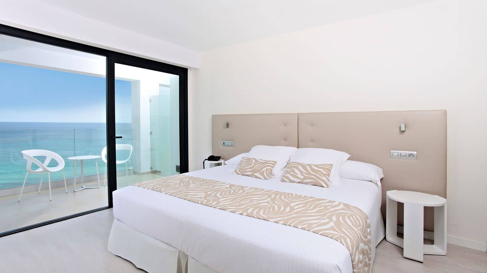 rooms-double-sea-view