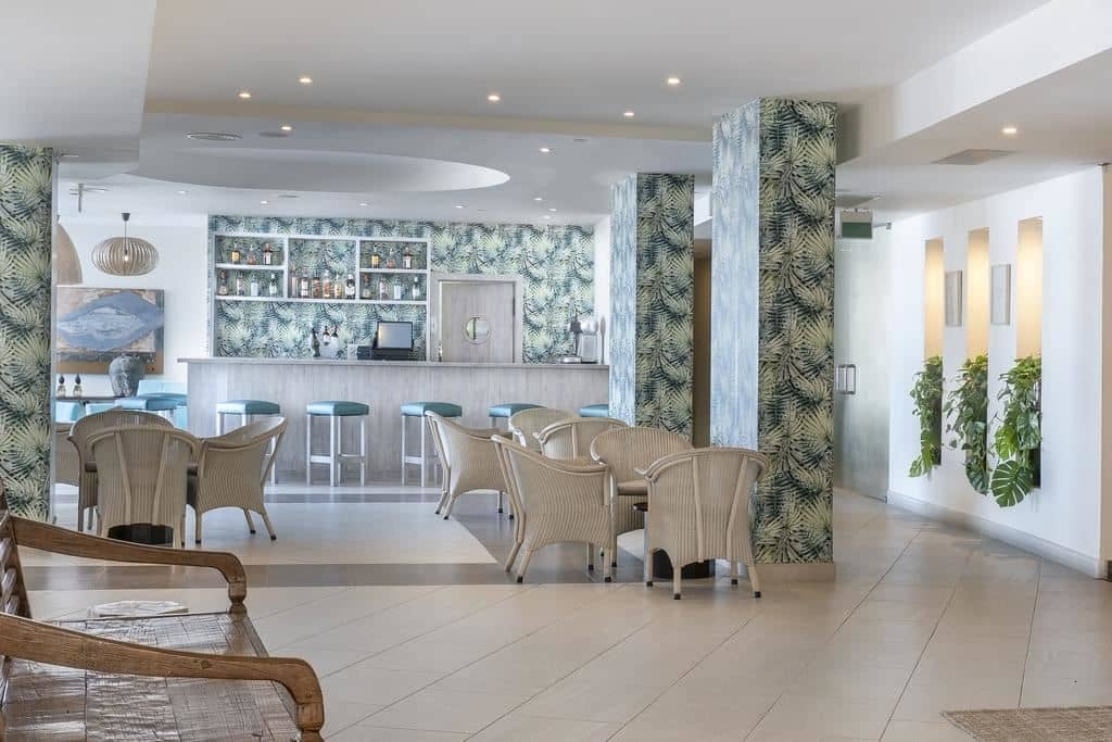bars-the-pool-bar-food