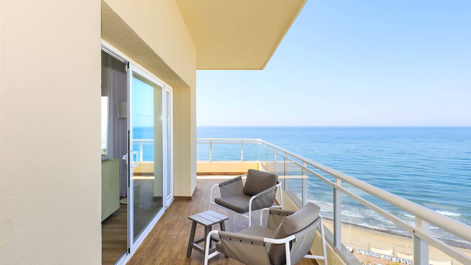 rooms-xtra-suite-with-balcony-or-terrace