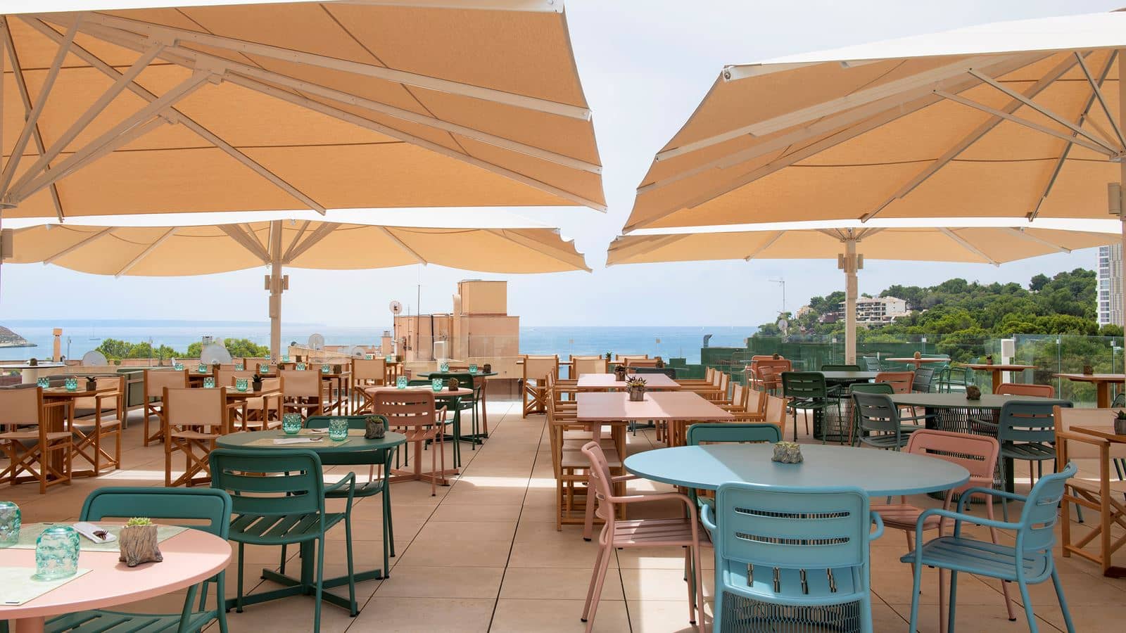 restaurants-shallow-sun-club