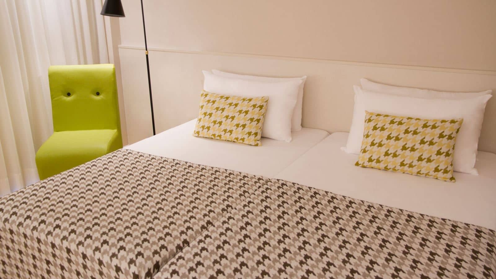 rooms-double-room