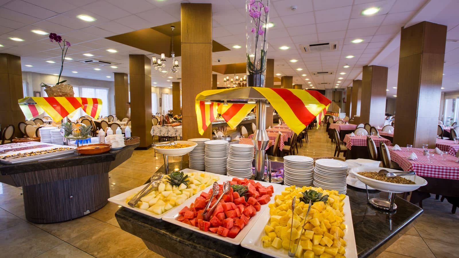 restaurants-restaurants