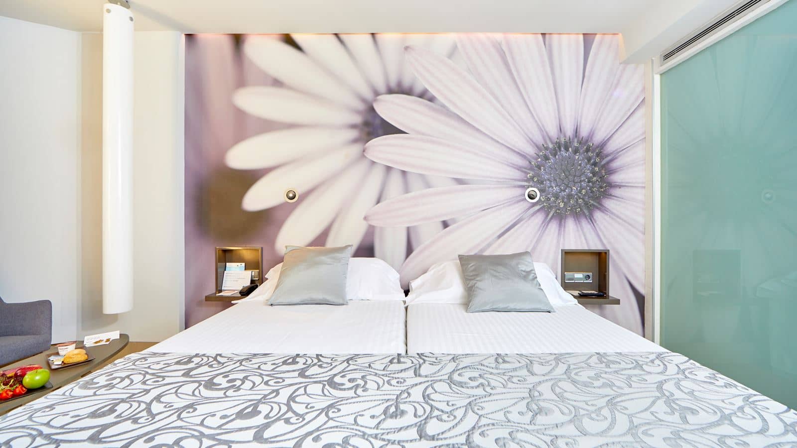 rooms-superior-room