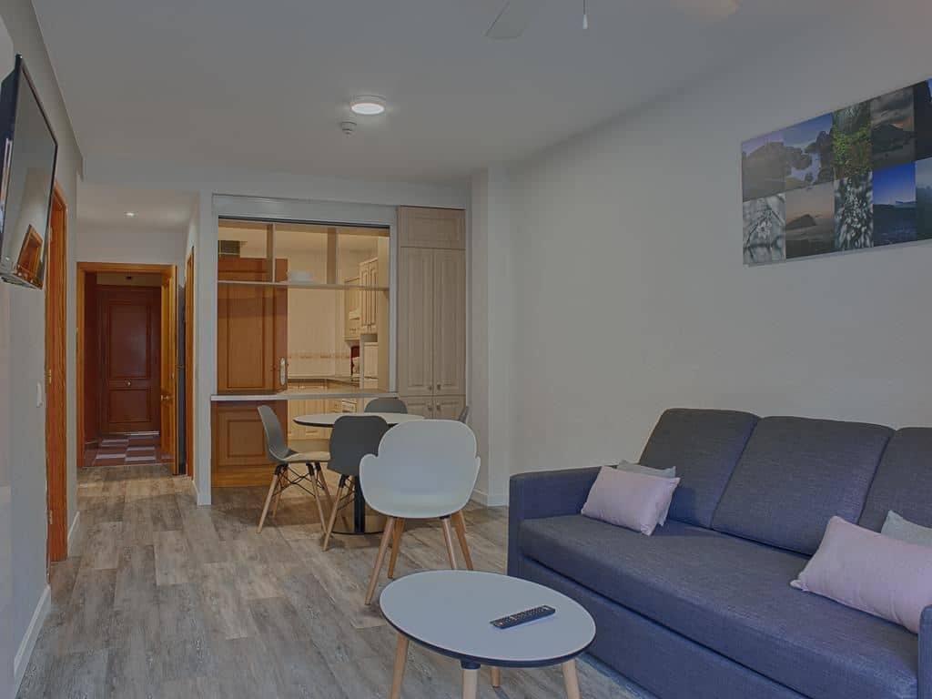 rooms-dual-floor-grand-apartment