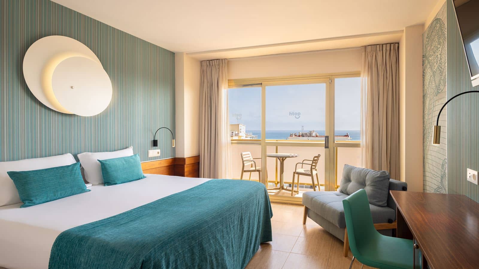 rooms-superior-twin-sea-view-room-balcony-or-terrace