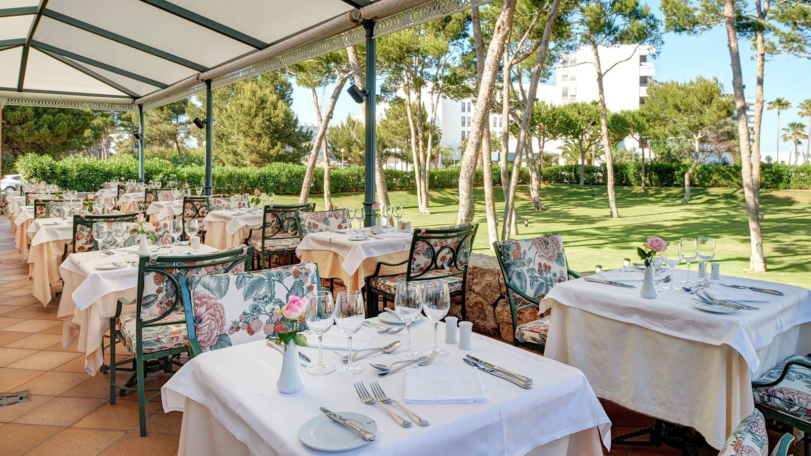 restaurants-main-restaurant