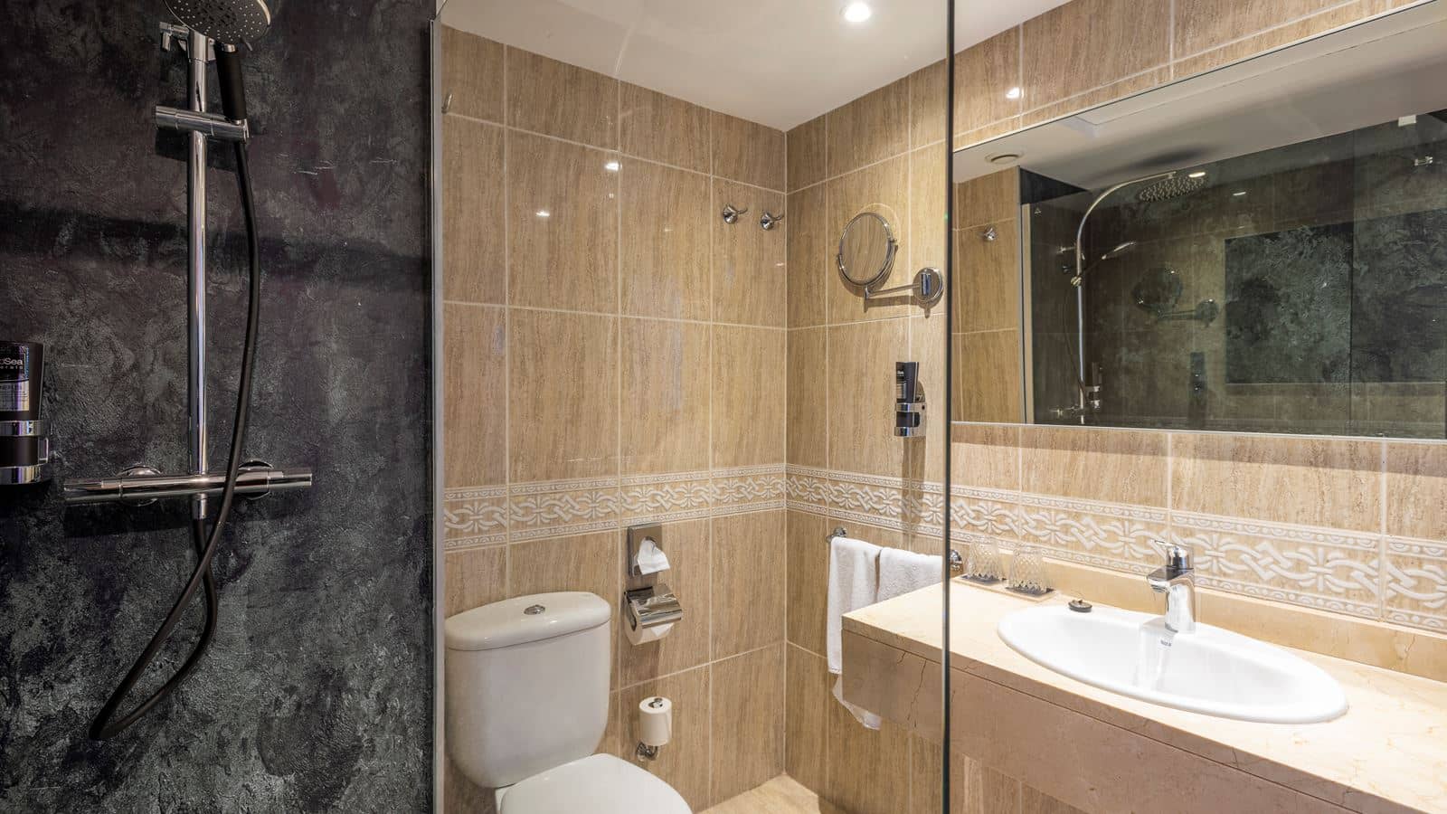 rooms-double-sea-view-capacity-3