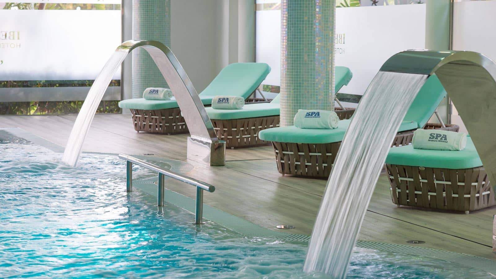 pools-indoor-pool