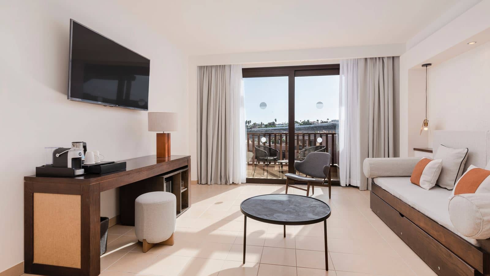 rooms-suite