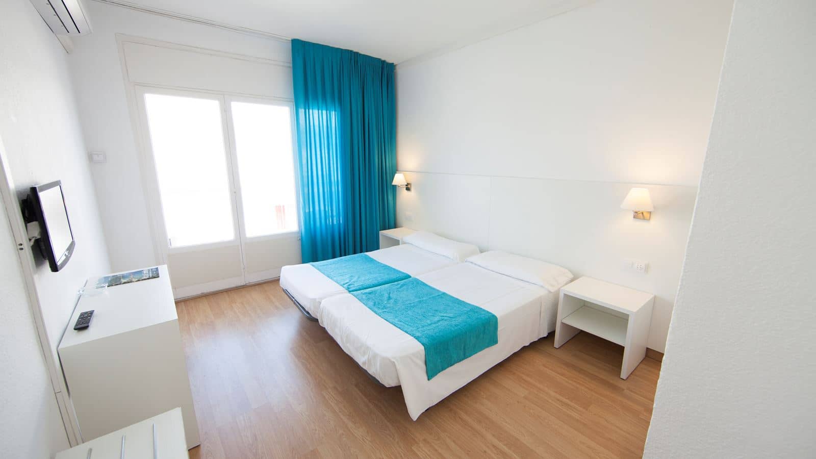 rooms-standard-room