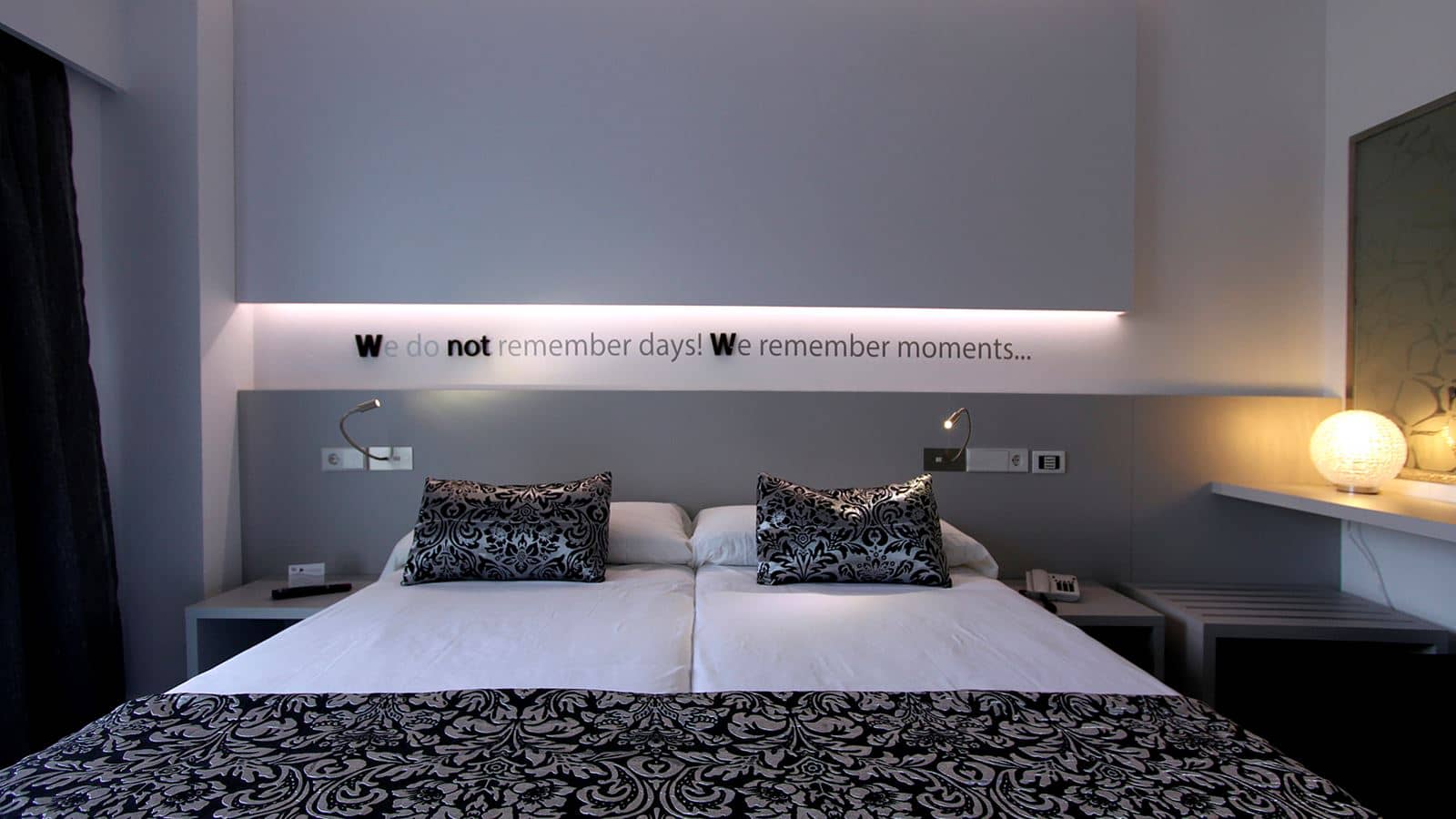 rooms-double-room-balcony-or-terrace