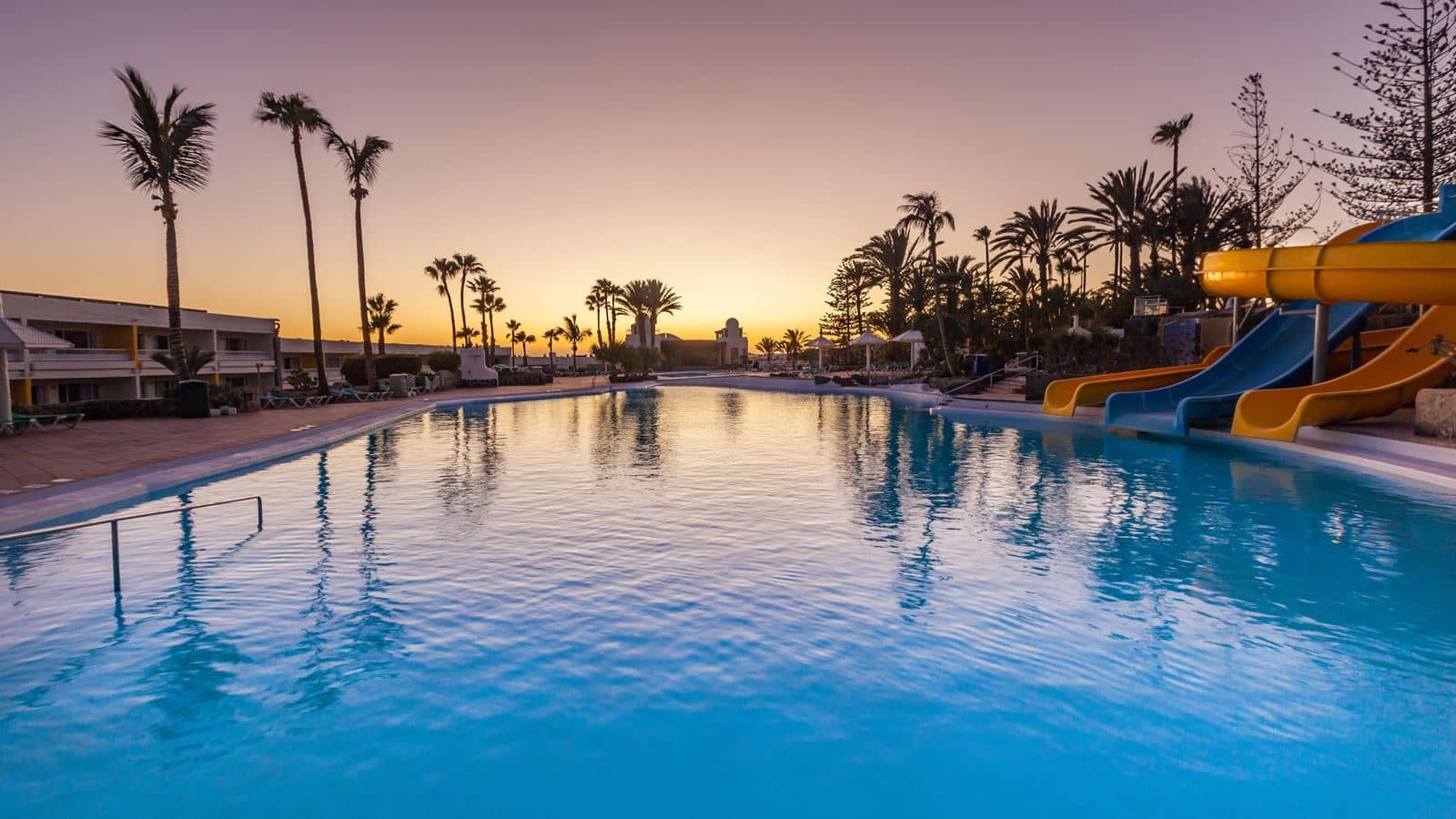pools-outdoor-pool