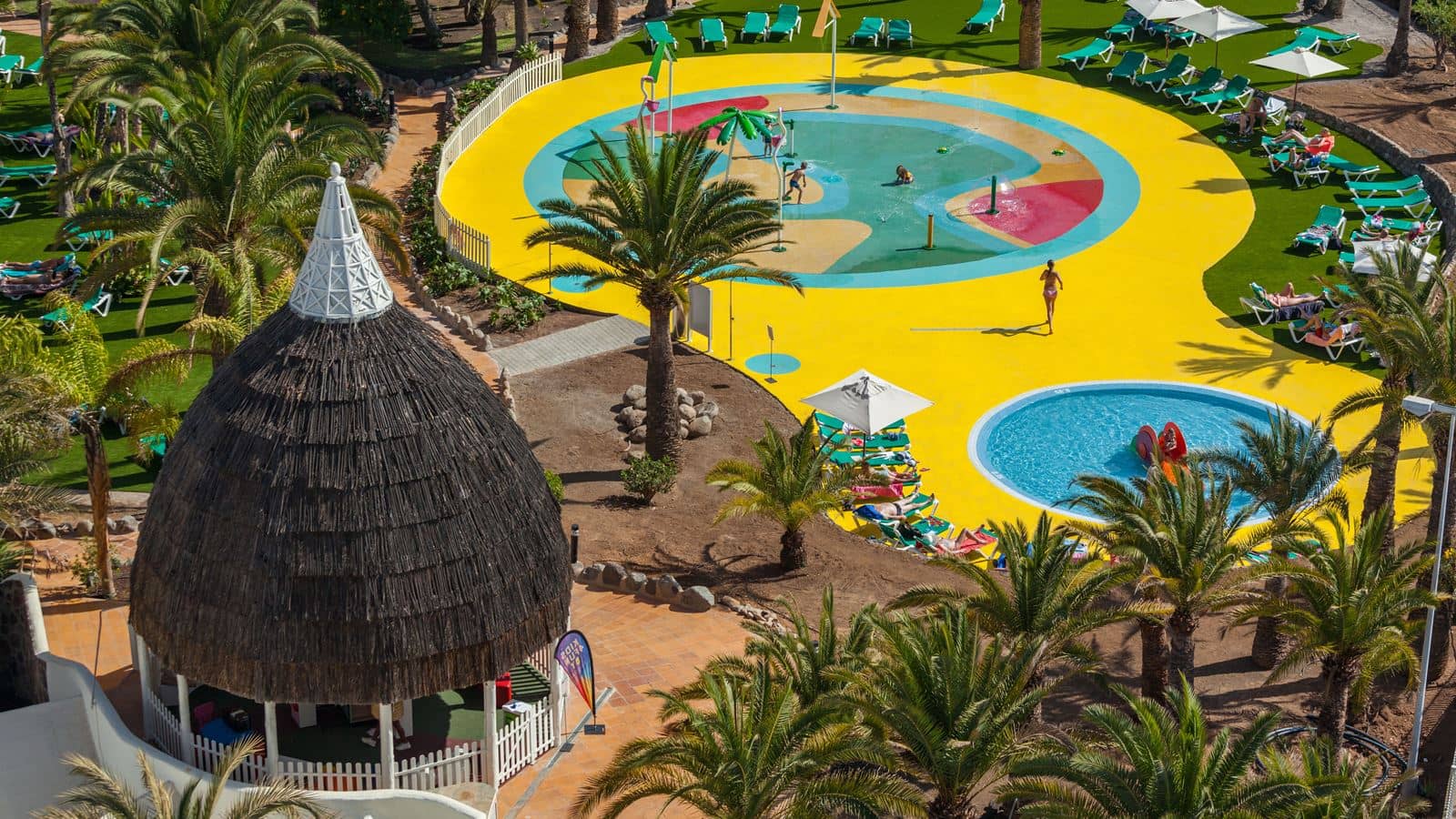 pools-outdoor-childrens-pool