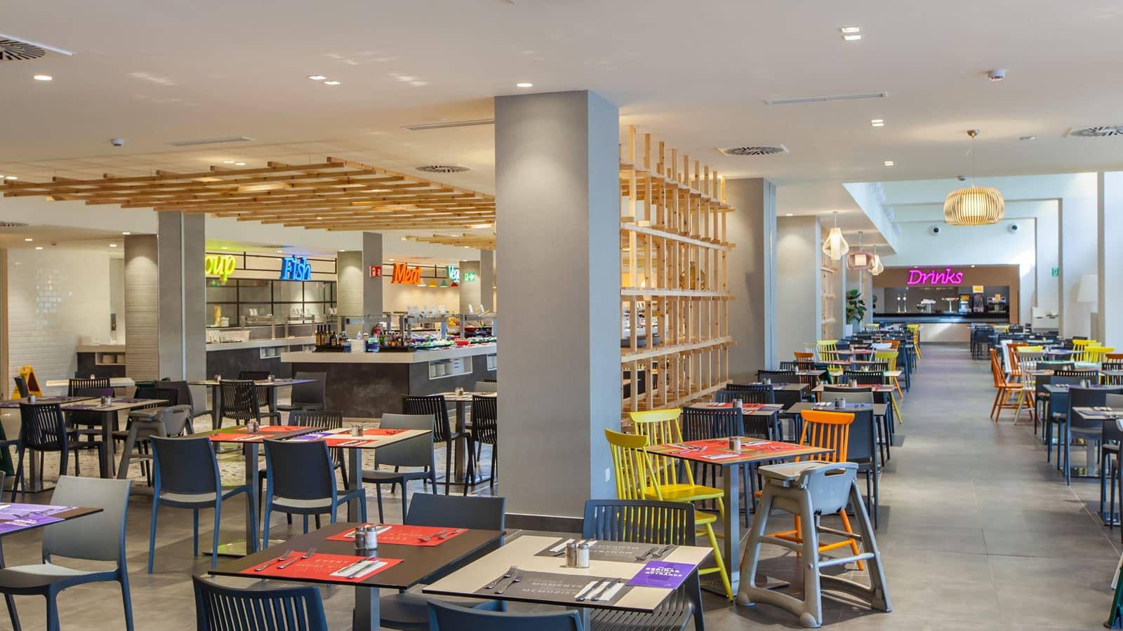 restaurants-breakfast-buffet