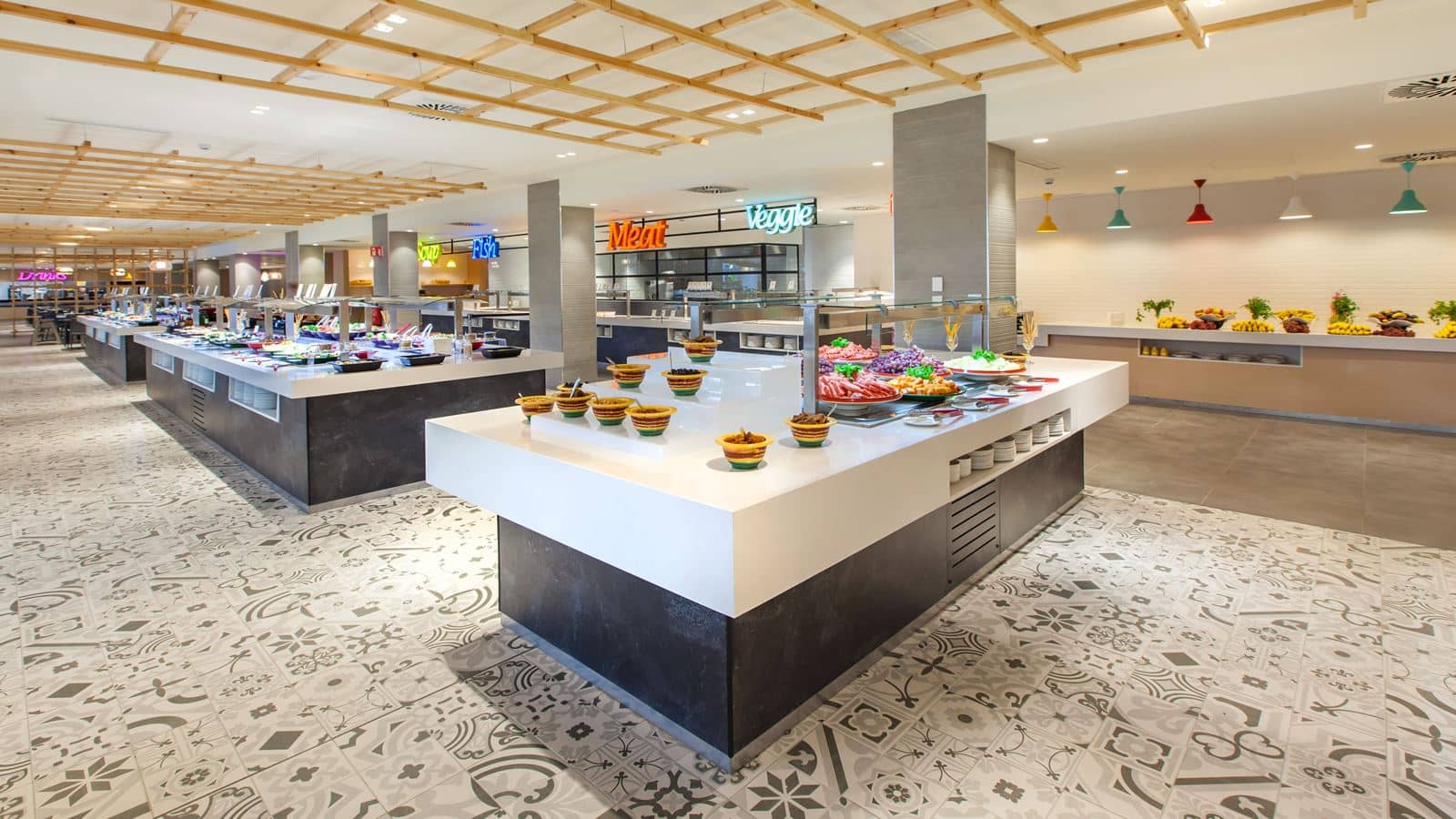 restaurants-breakfast-buffet