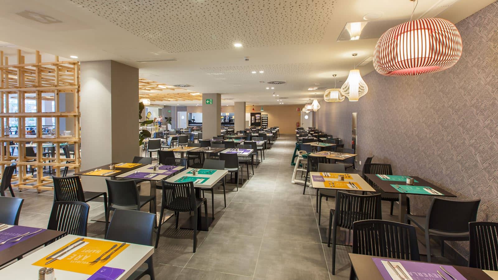 restaurants-breakfast-buffet