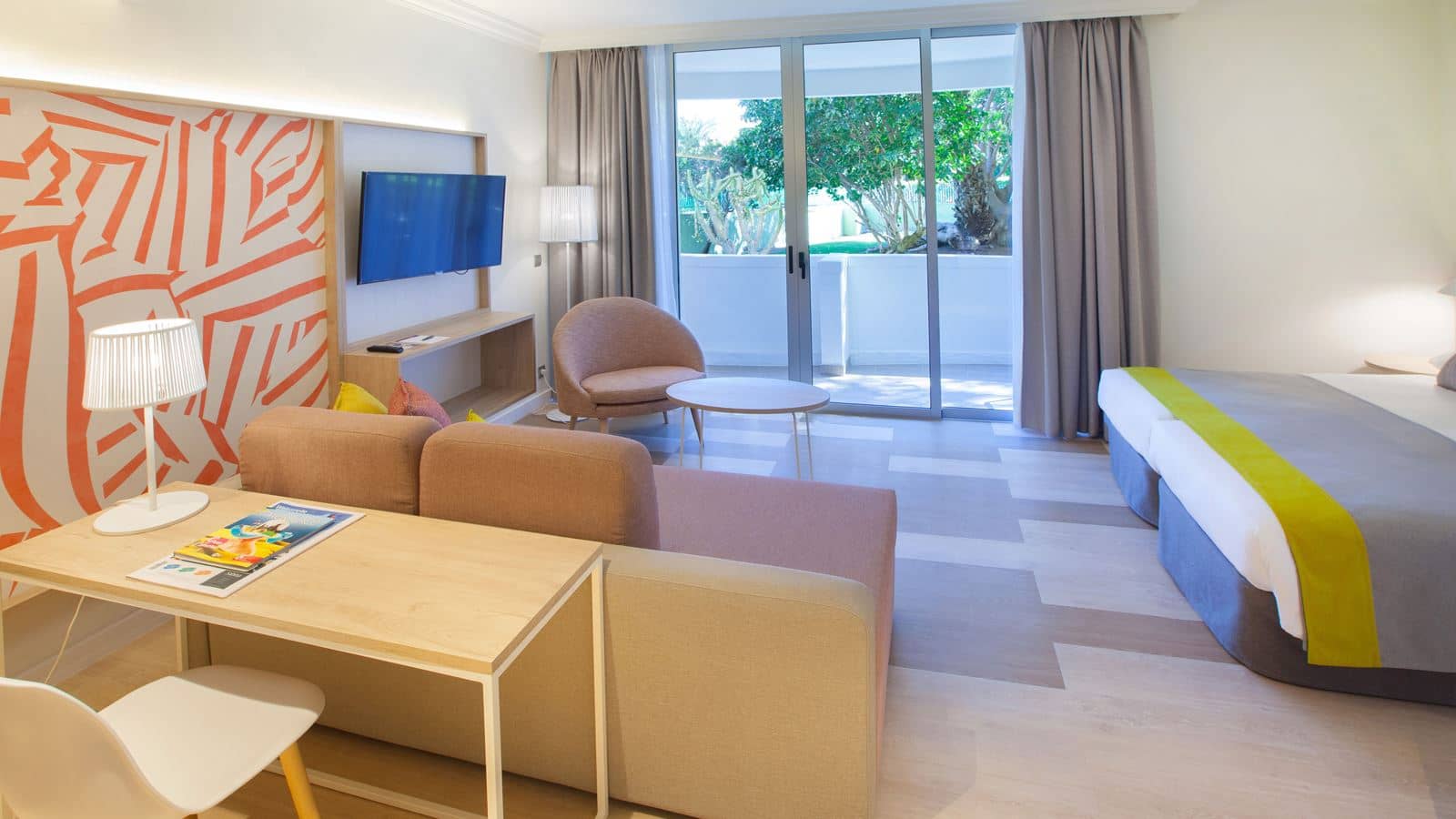 rooms-dst-double-standard-single-use-balcony