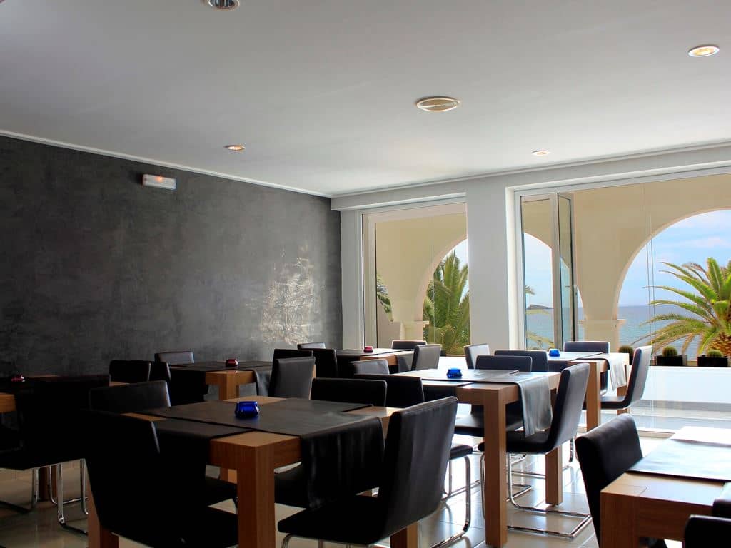 restaurants-restaurants