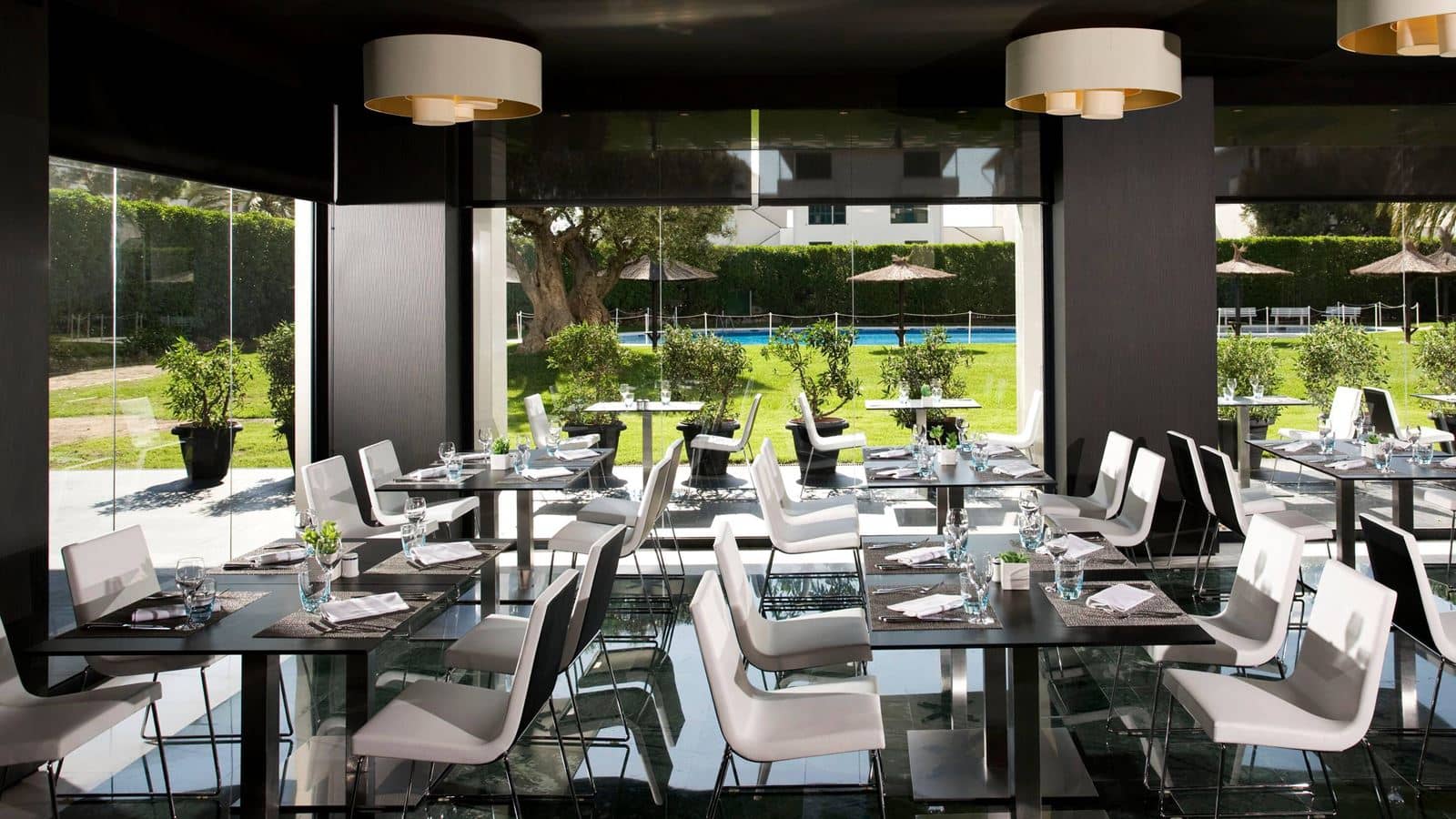 restaurants-main-restaurant