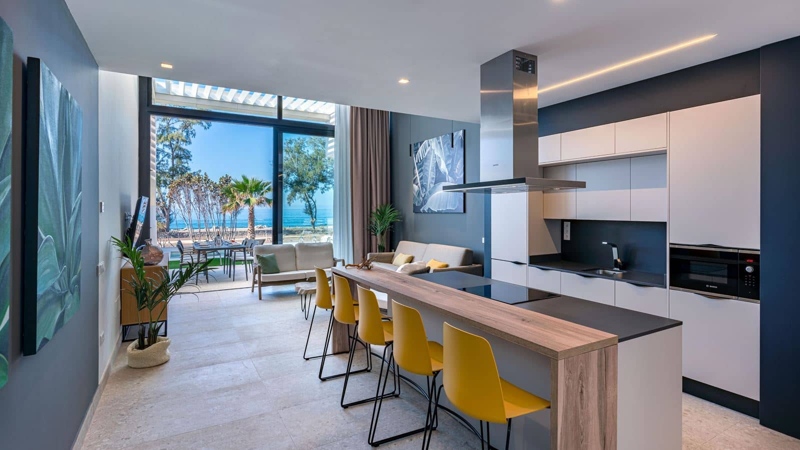rooms-ocean-front-holiday-home-3-bedrooms-with-terrace