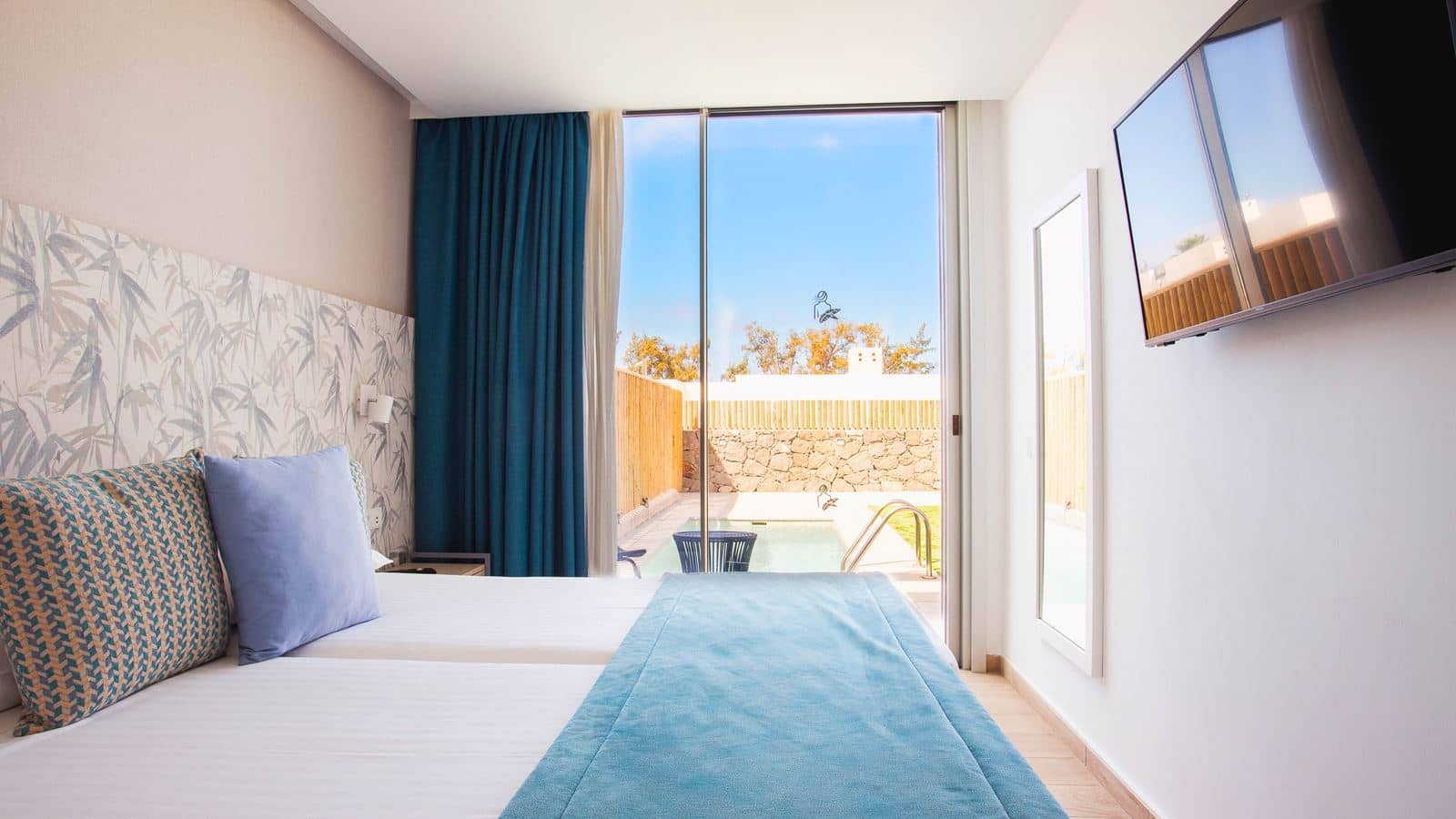 rooms-deluxe-duplex-holiday-home-2-bedrooms-with-terrace