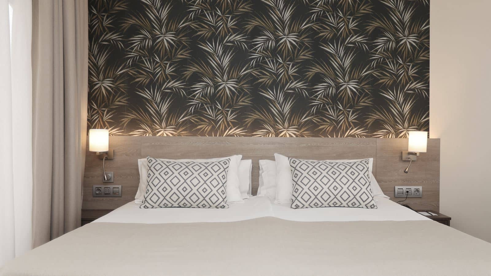 rooms-family-room