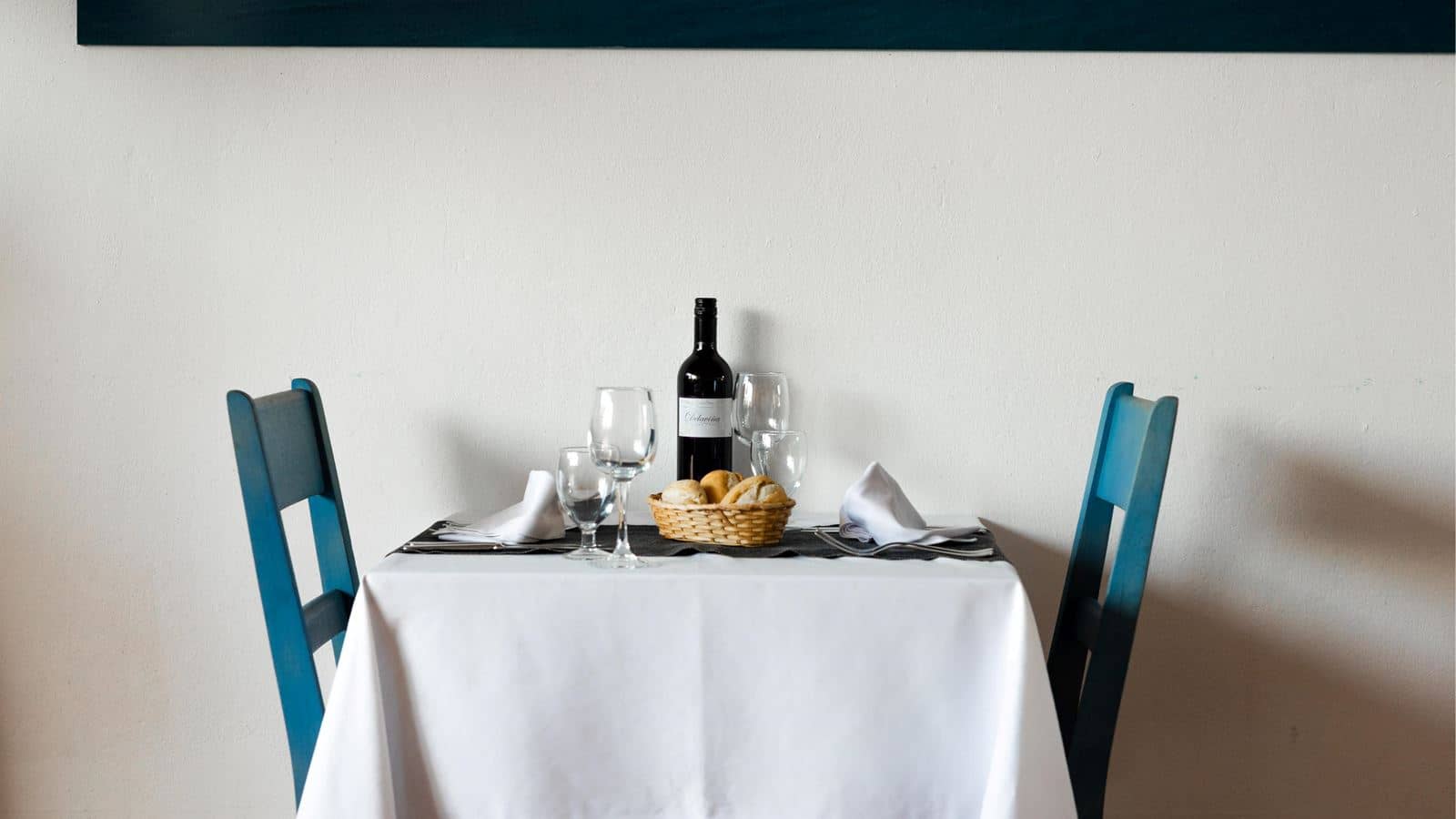 restaurants-restaurant