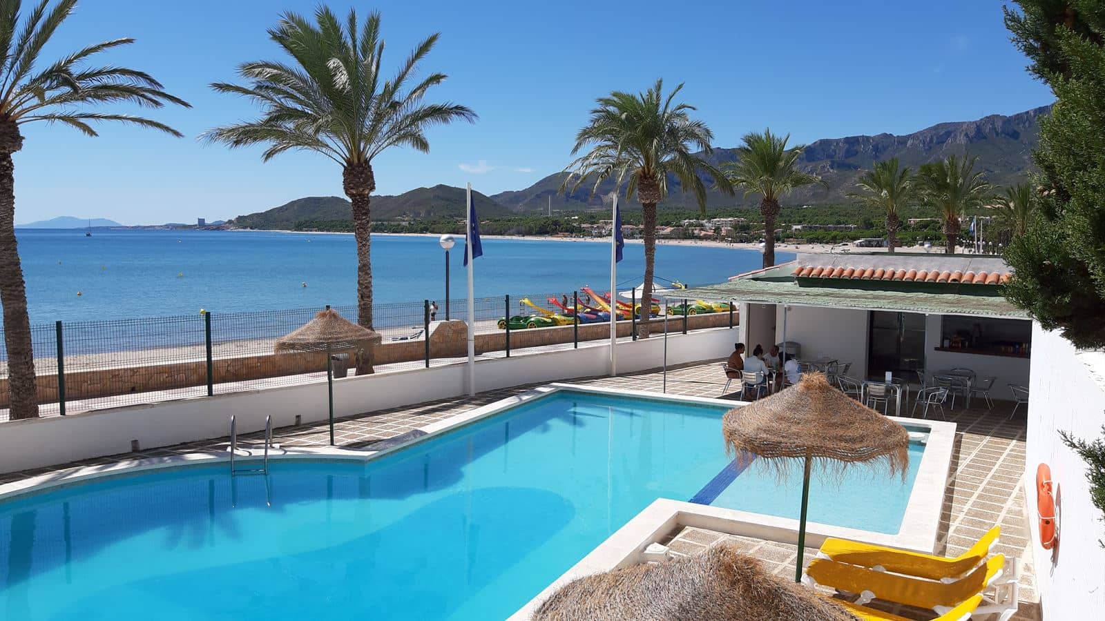 pools-outdoor-pool