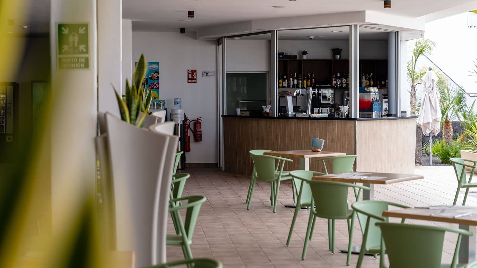 bars-pool-bar