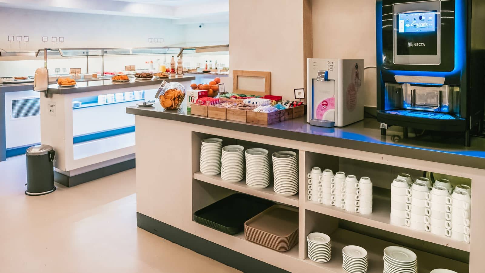 restaurants-restaurant-buffet