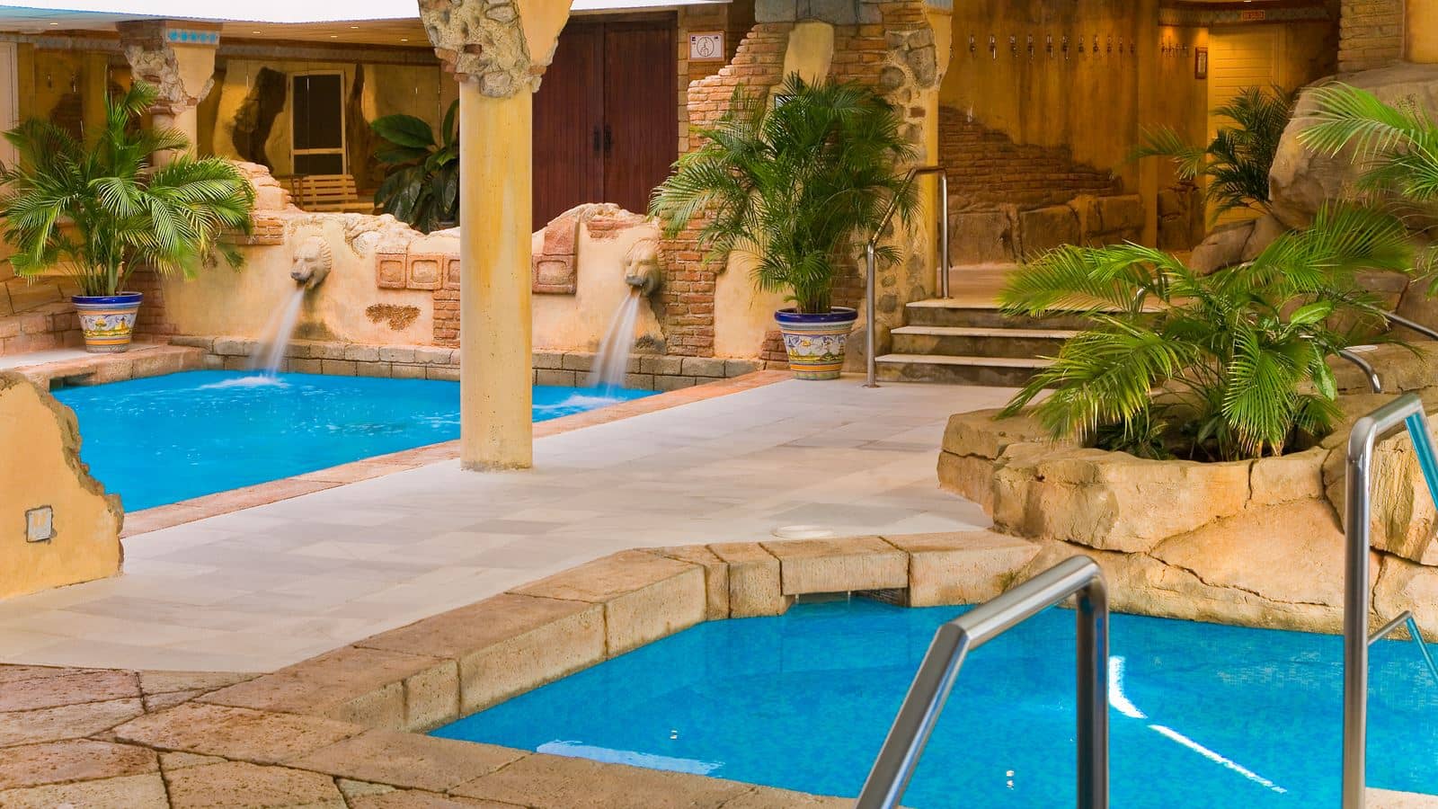 pools-outdoor-pool