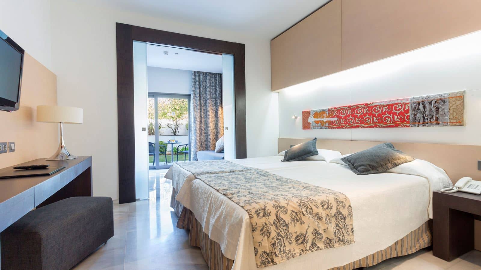rooms-df--family-room