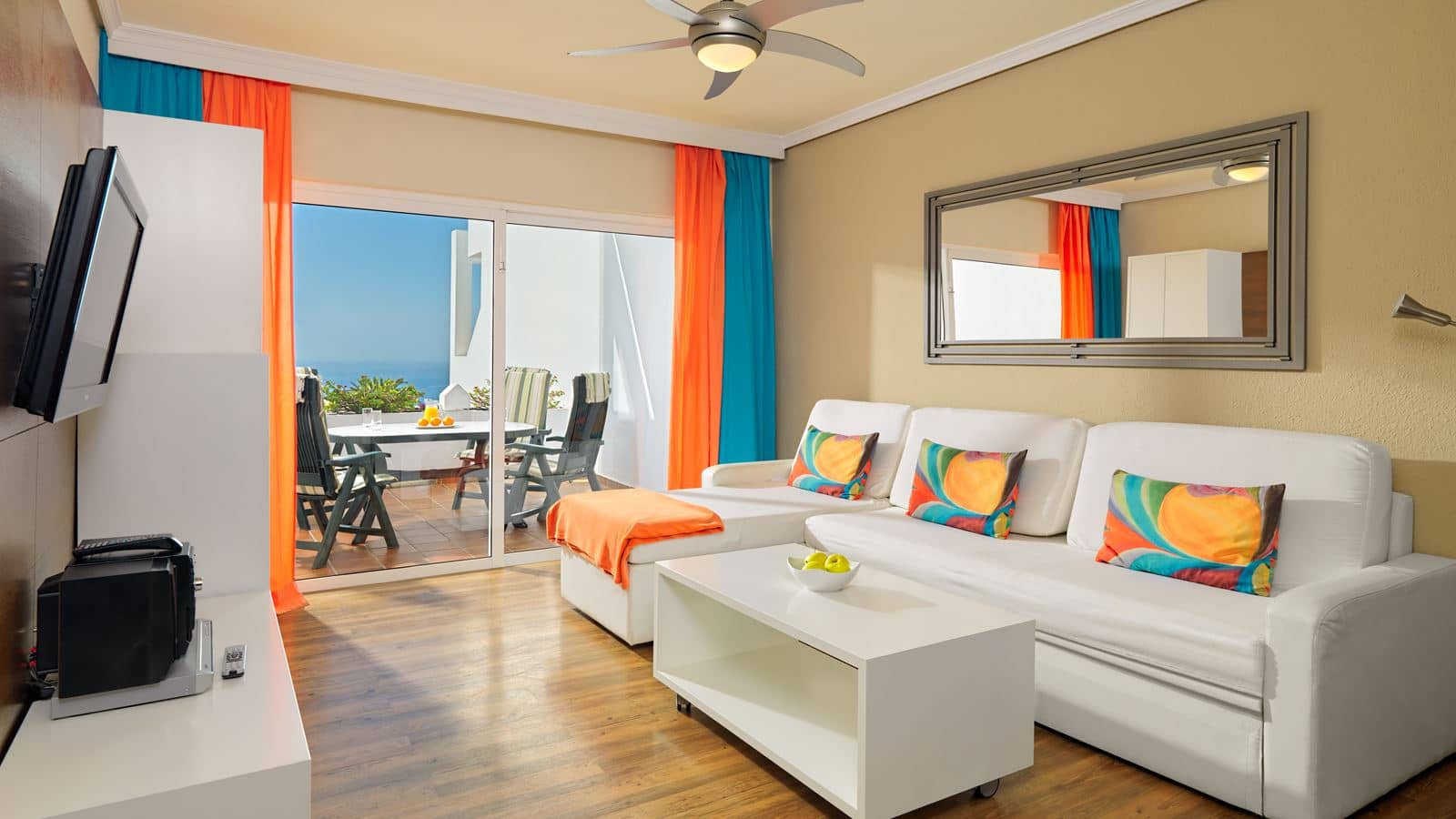 rooms-2-bedroom-apartment-pool-or-sea-view-with-balcony