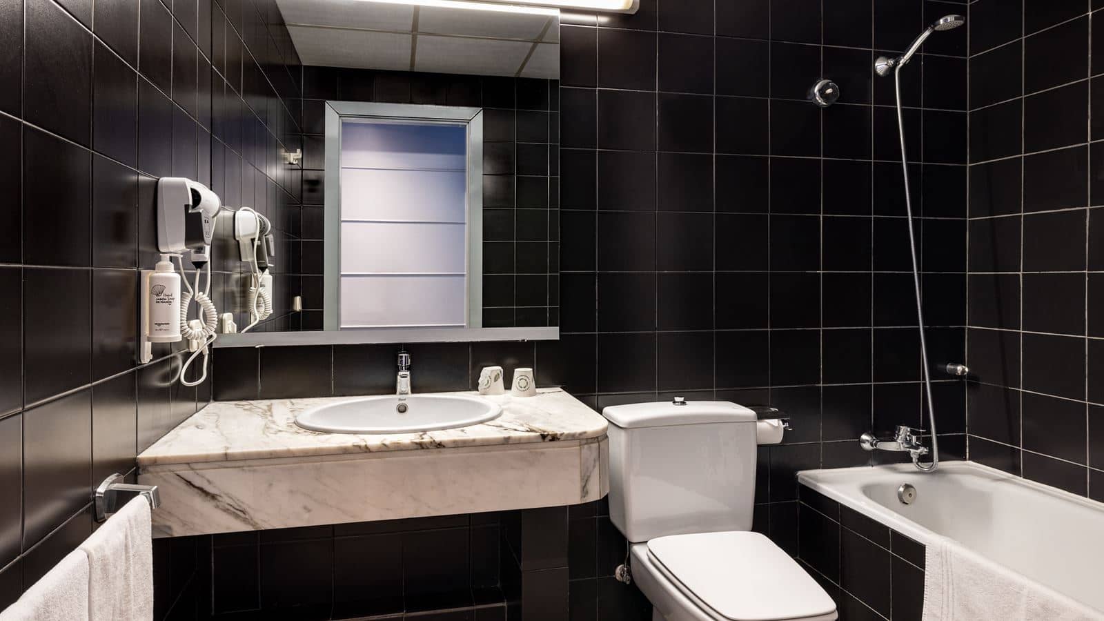 rooms-economy-room