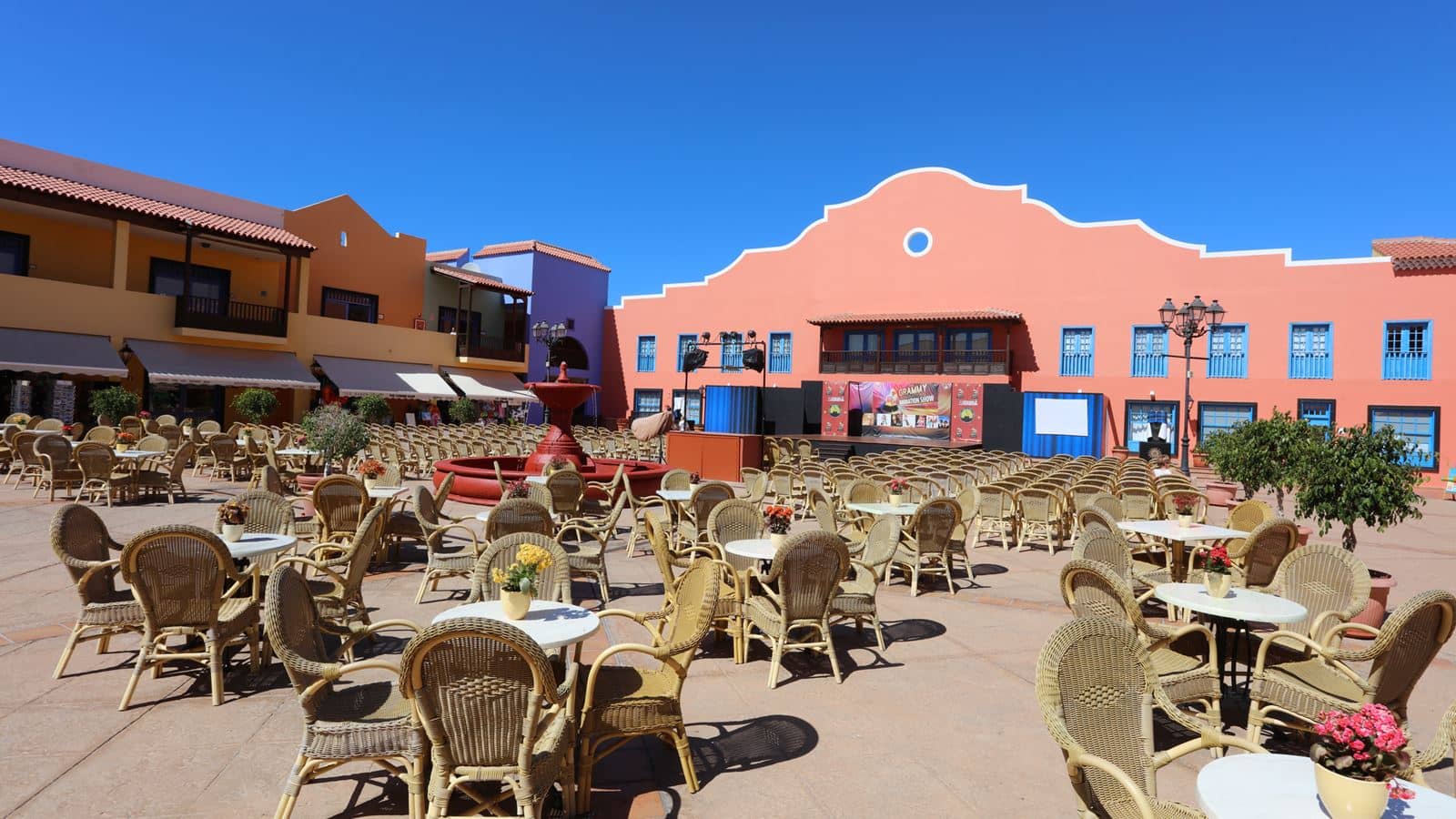 restaurants-pool-restaurant