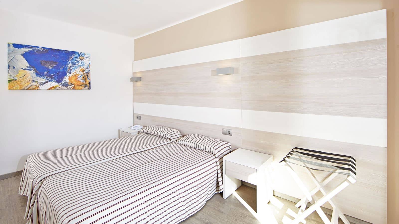 rooms-db--double-room