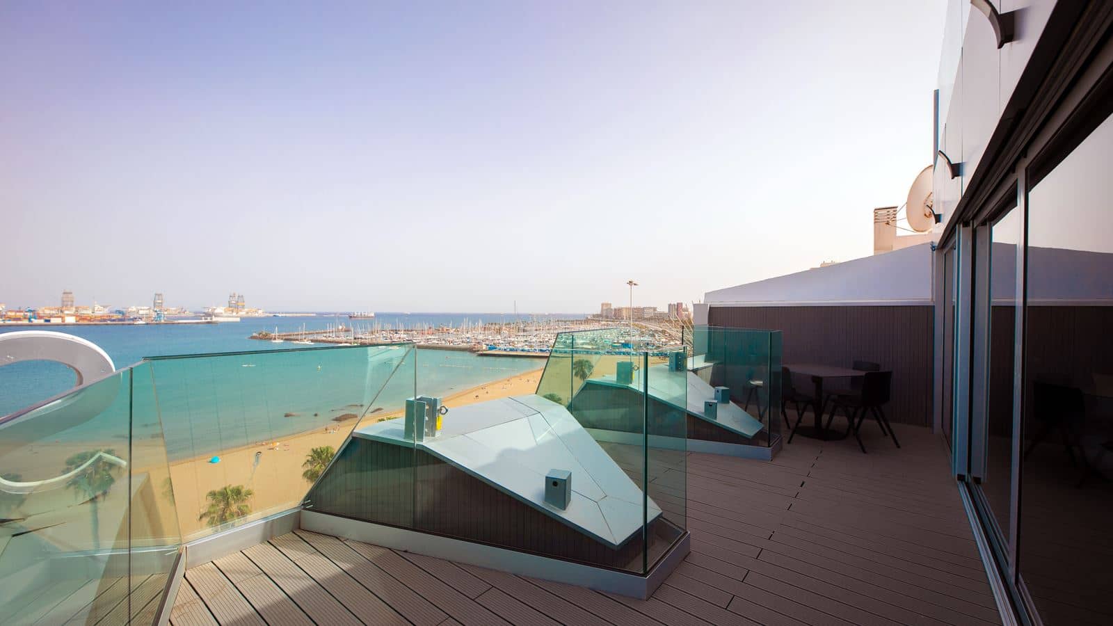 rooms-superior-room-with-partial-sea-view