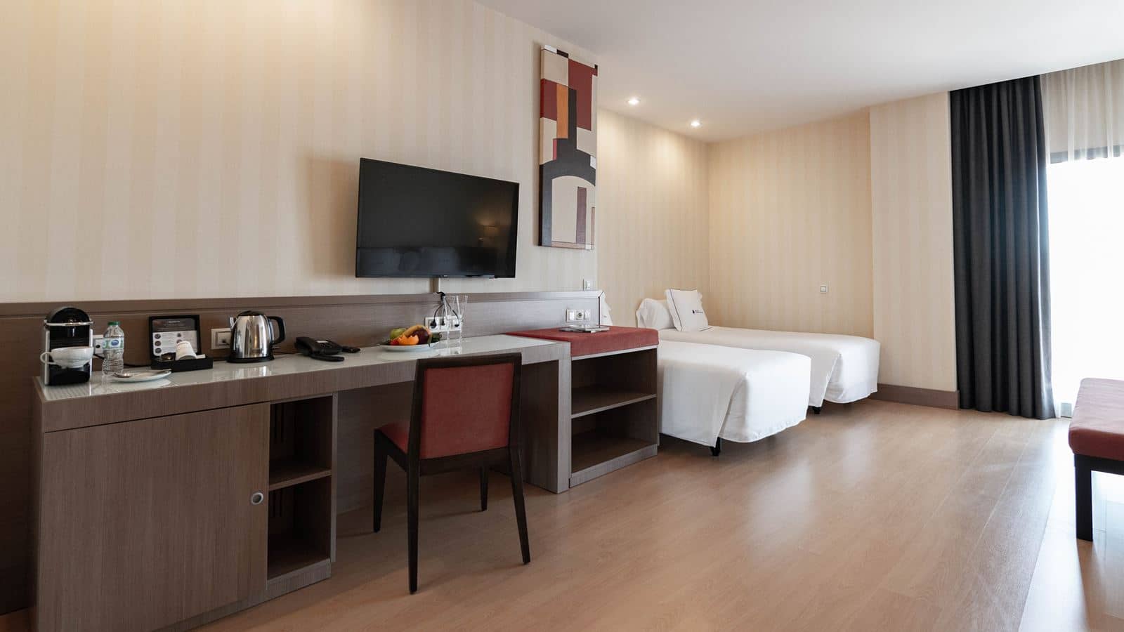 rooms-family-room