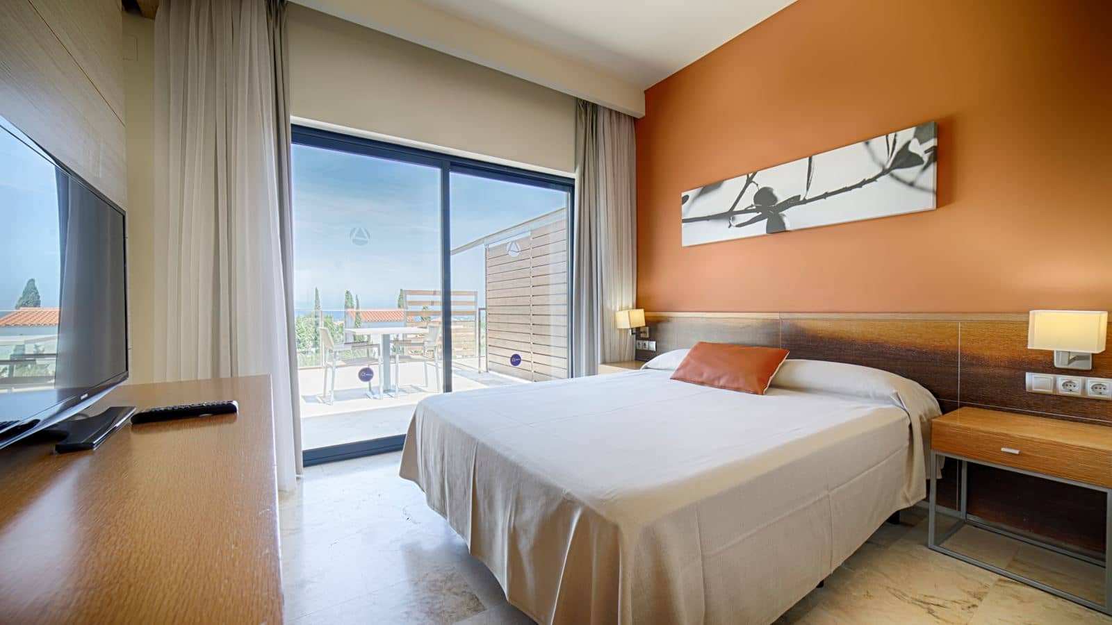 rooms-standard-room