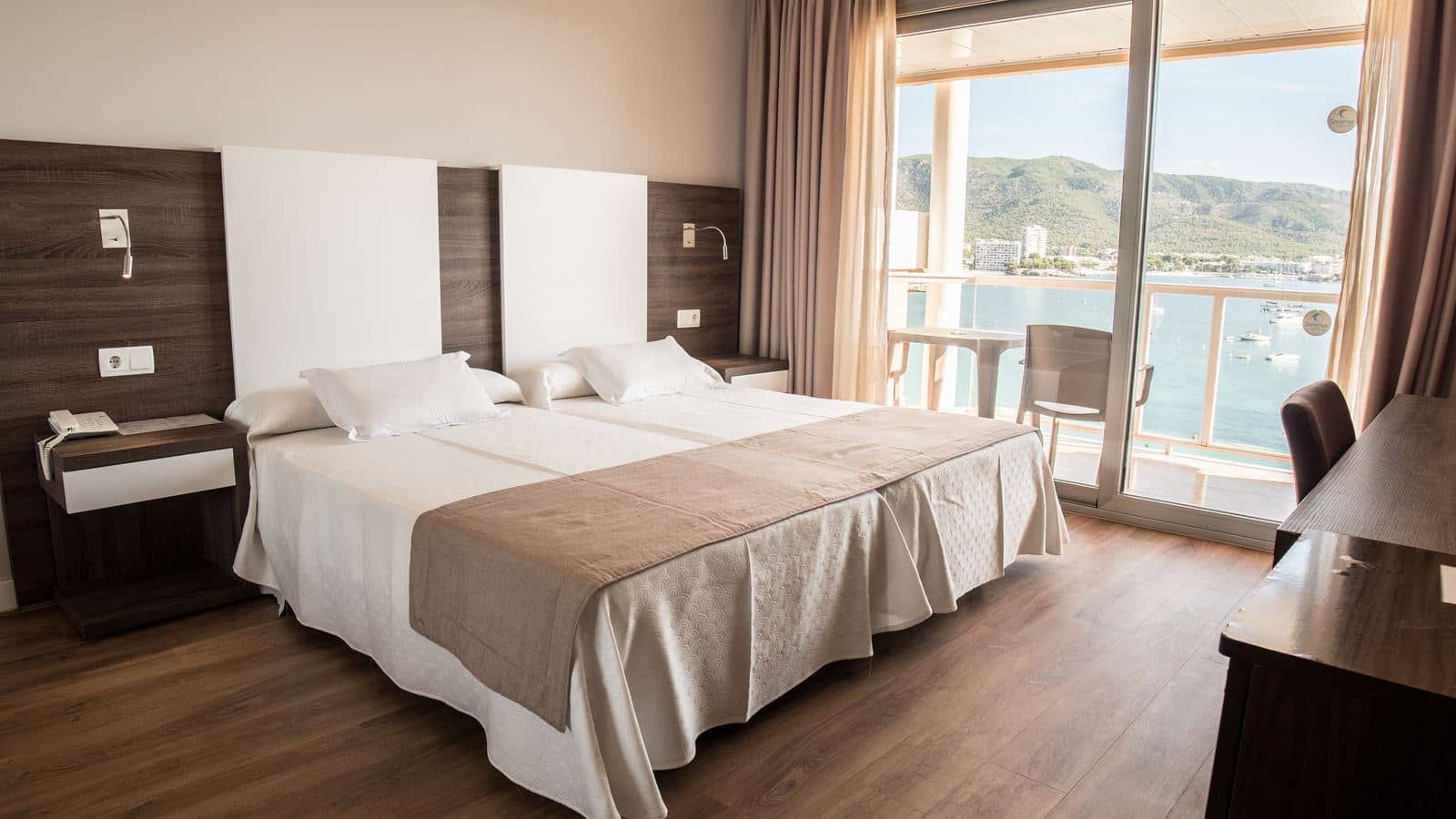 rooms-double-single-use-standard