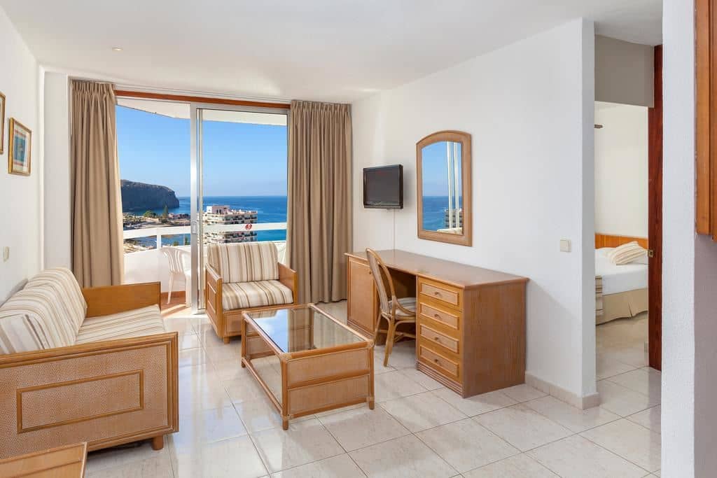 rooms-double-with-lounge