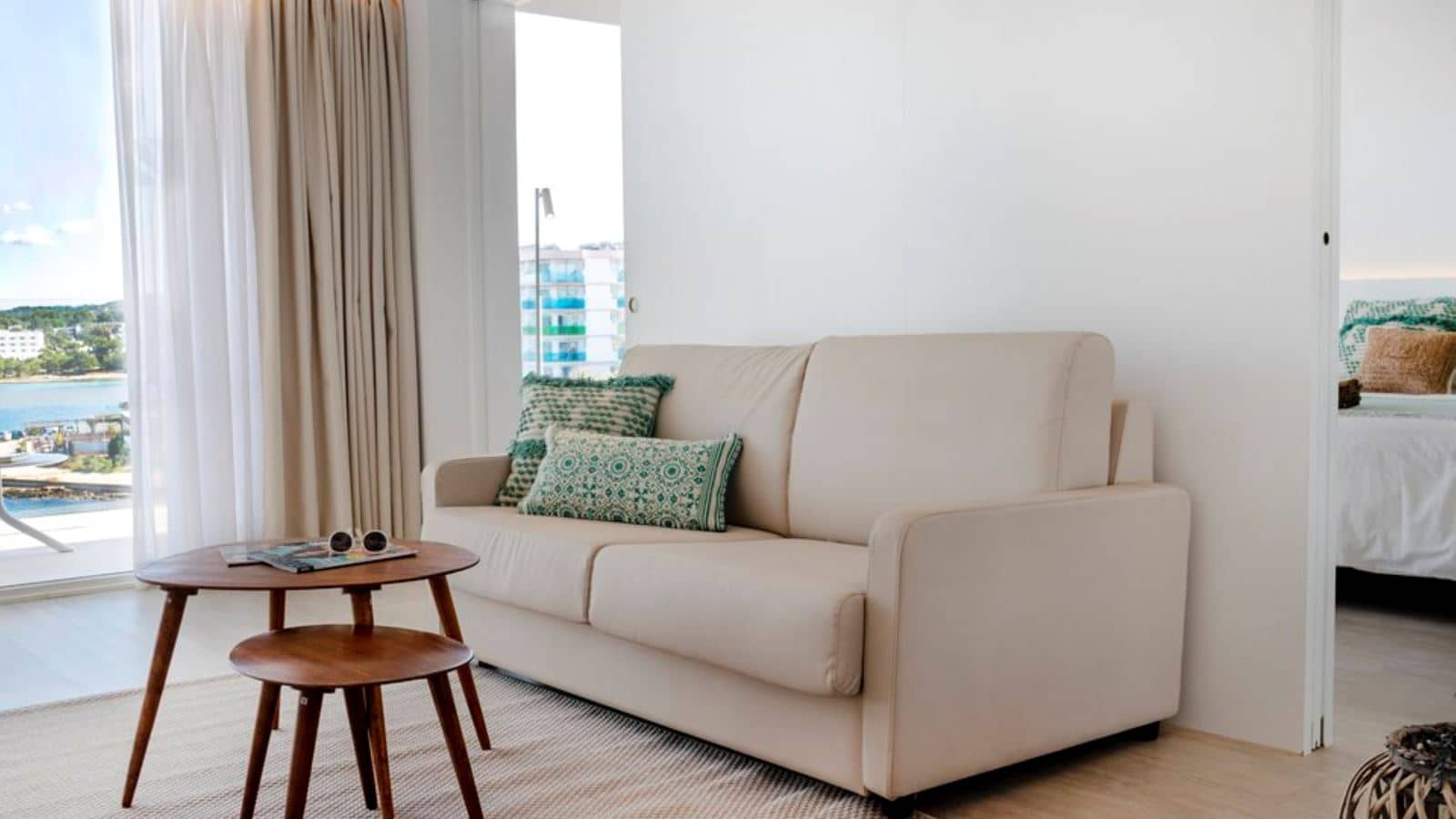 rooms-suite-sea-view