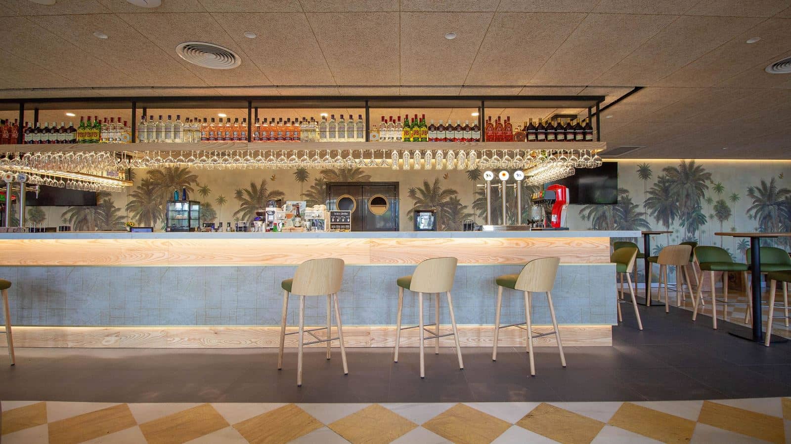bars-snack-bar