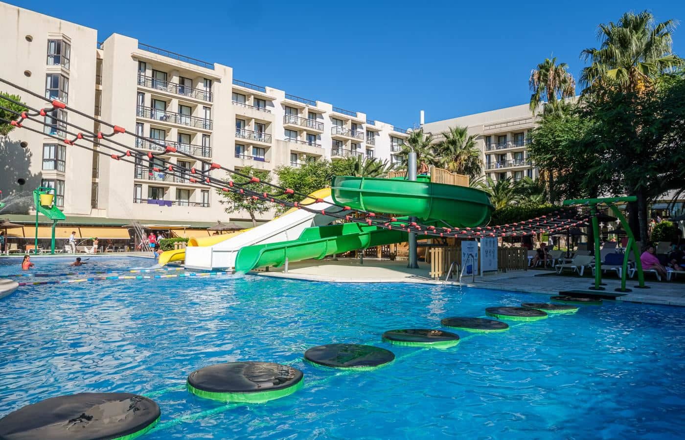 water-park-water-park