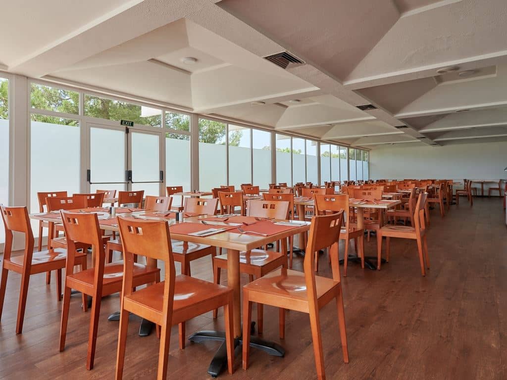 restaurants-restaurants
