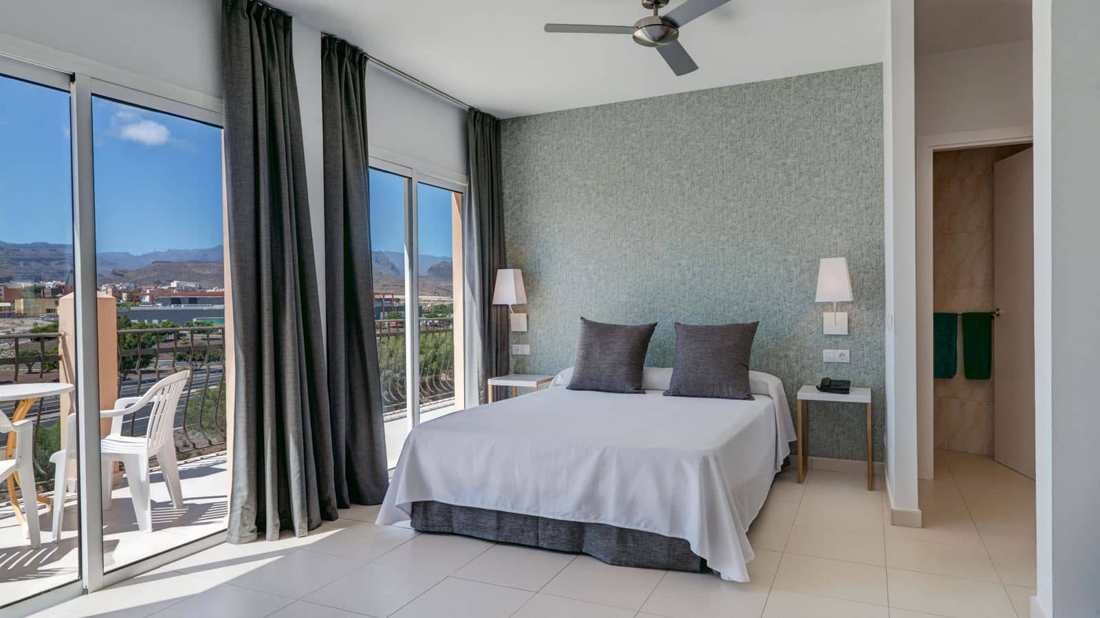 rooms-double-room