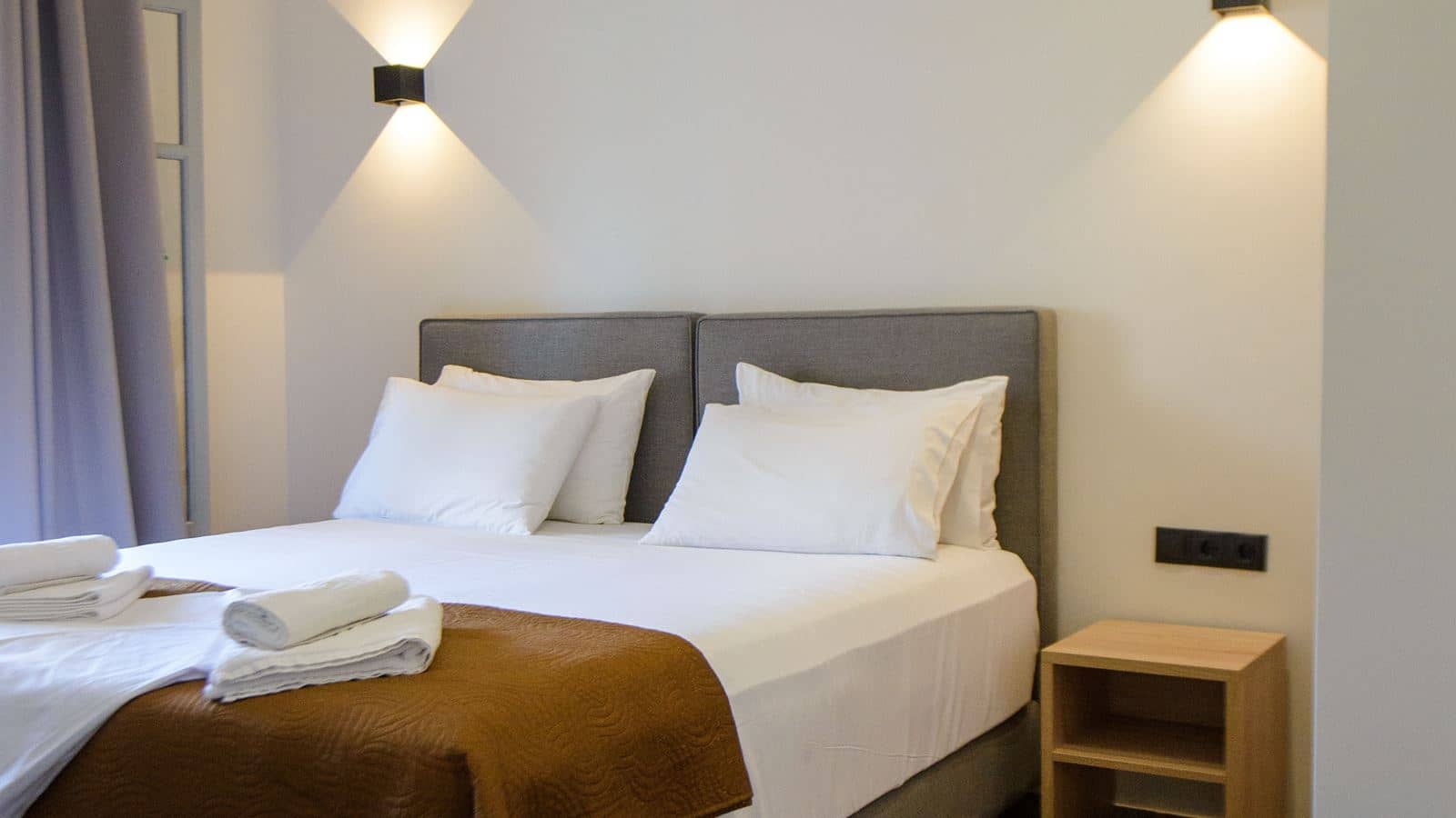 rooms-1-bedroom-apartments