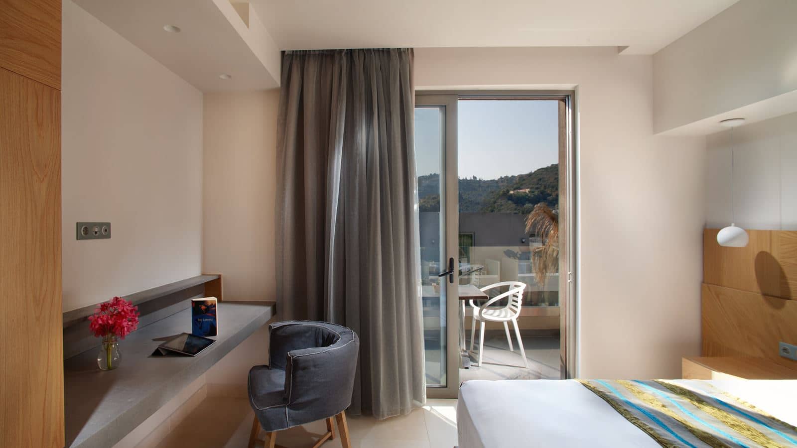 rooms-apartment-1-bedroom-superior-classic-34-pax